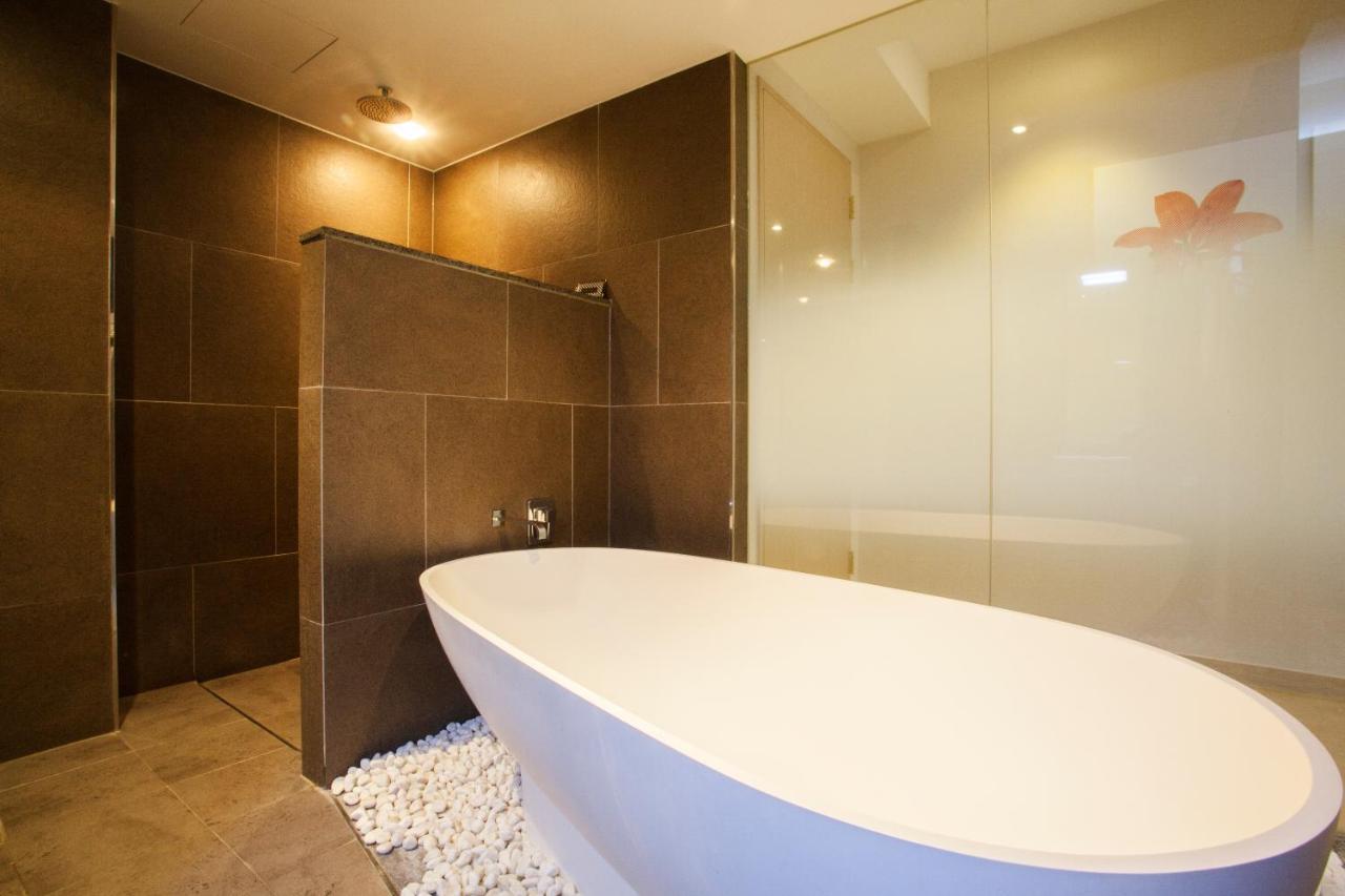 Suwon Reve Hotel Экстерьер фото